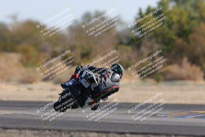 media/Dec-18-2022-SoCal Trackdays (Sun) [[8099a50955]]/Turn 7 Backside (1125am)/